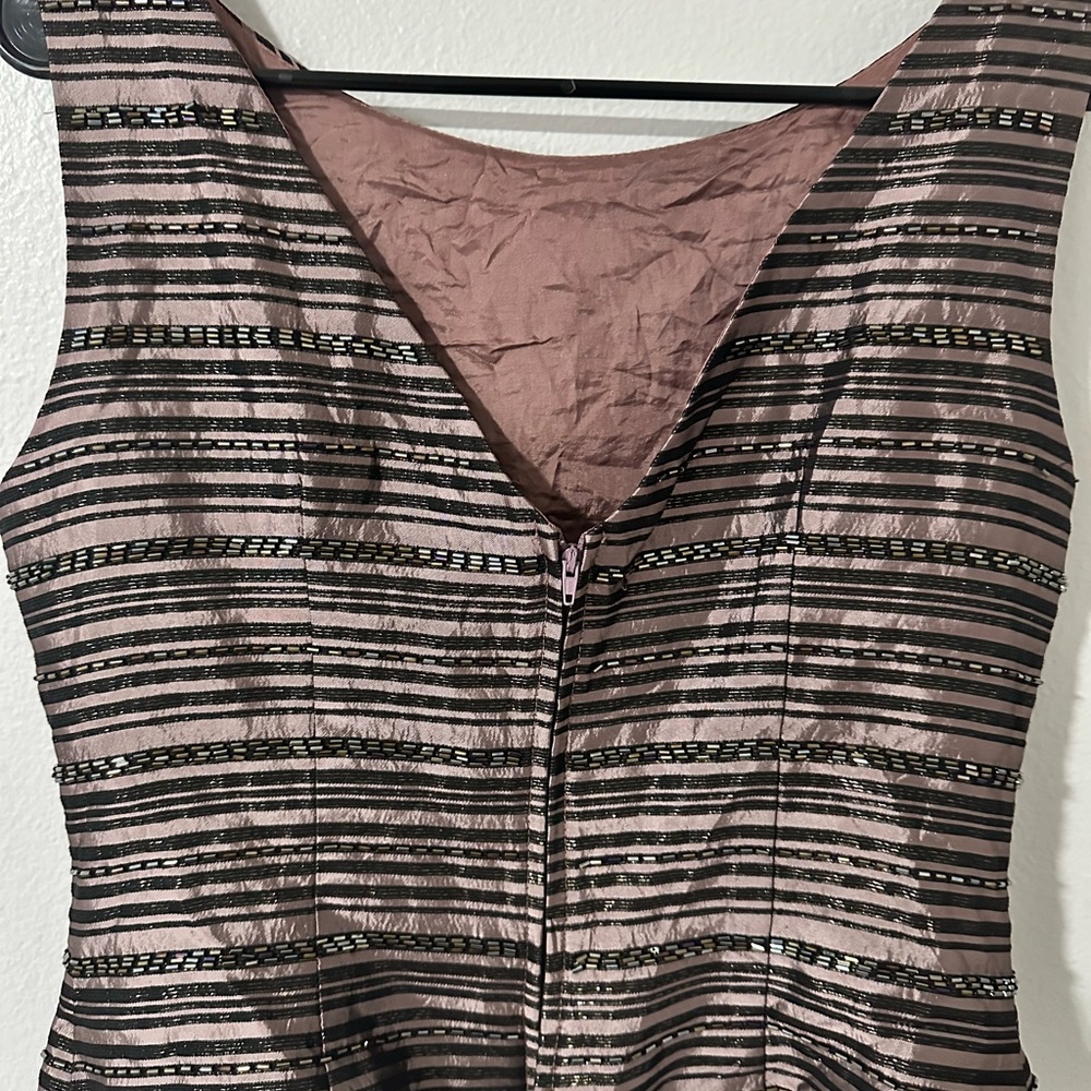 JS Collections Metallic Fitted Beaded Tank M - Picture 3 of 4